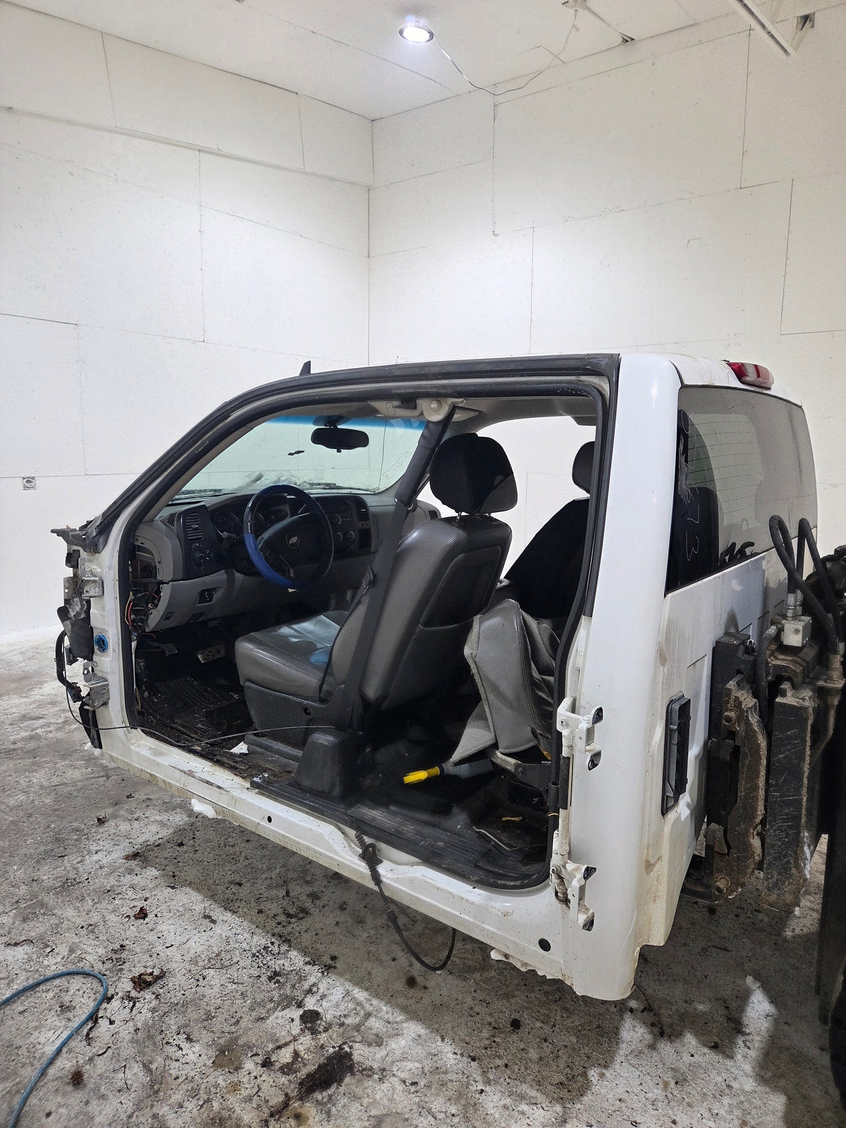 2007-2013 Chevrolet Silverado / GMC Sierra 1500 2500 3500 HD Extended Cab