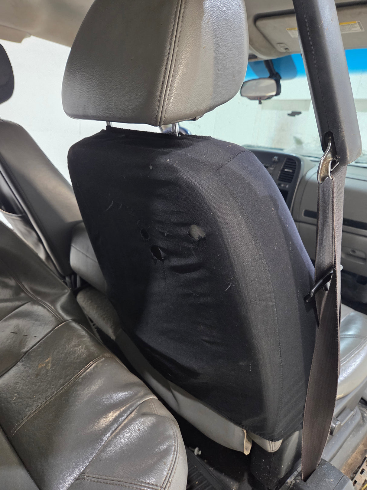 2007-2013 Chevrolet Silverado / GMC Sierra 1500 2500 3500 HD Extended Cab