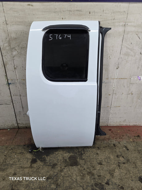 2007-2013 Chevrolet Silverado / GMC Sierra 1500 2500 3500 HD Passenger side Extended Cab RH Rear Door