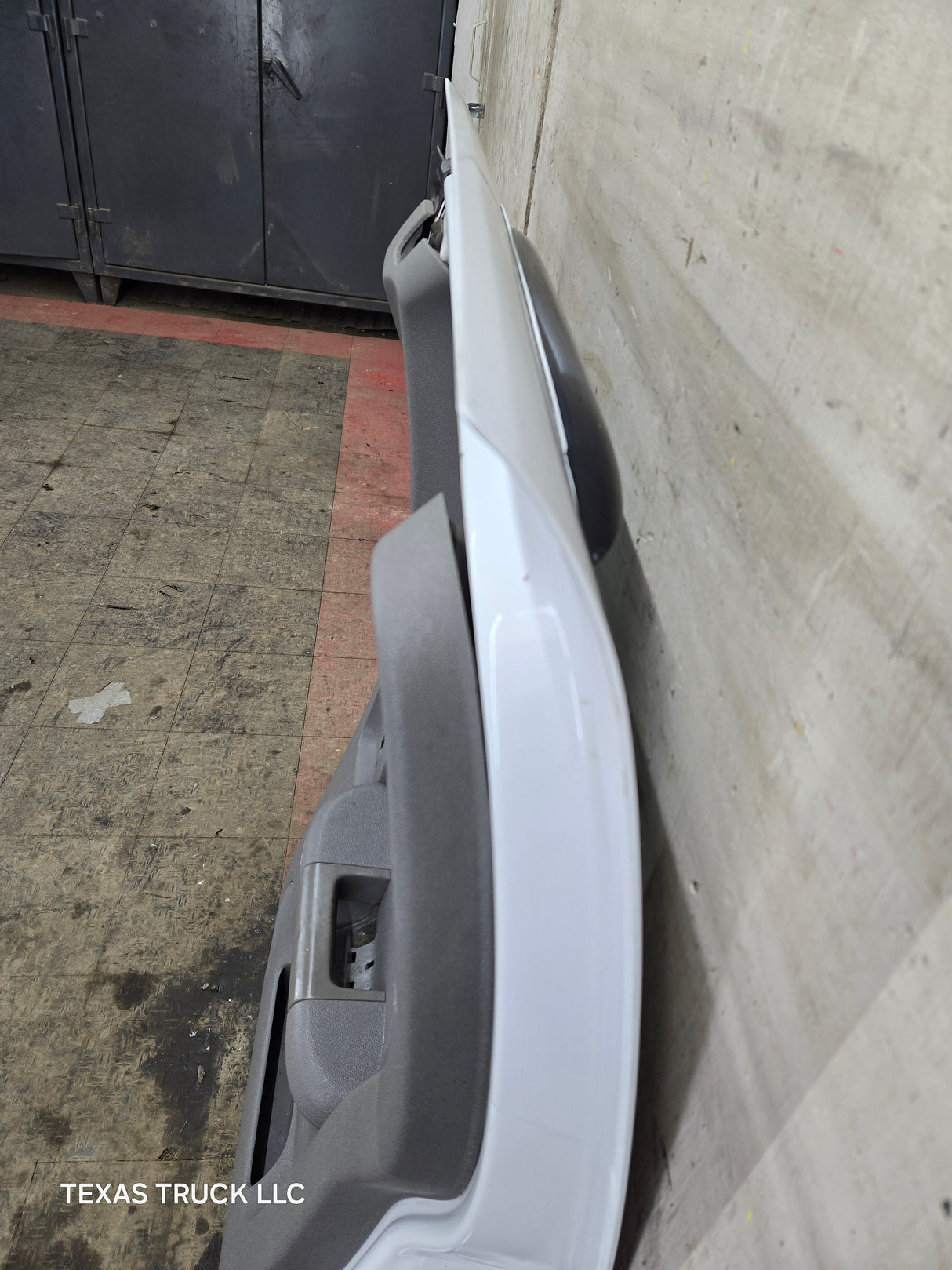 2007-2013 Chevrolet Silverado / GMC Sierra 1500 2500 3500 HD Passenger side Extended Cab RH Rear Door