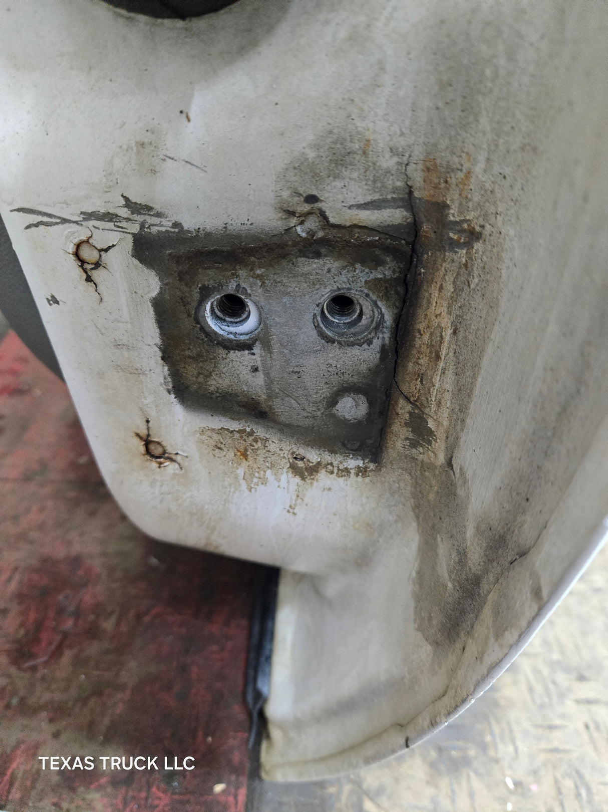 2007-2013 Chevrolet Silverado / GMC Sierra 1500 2500 3500 HD LH Front Driver Side Door