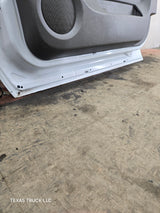2007-2013 Chevrolet Silverado / GMC Sierra 1500 2500 3500 HD RH Front Passenger Side Door