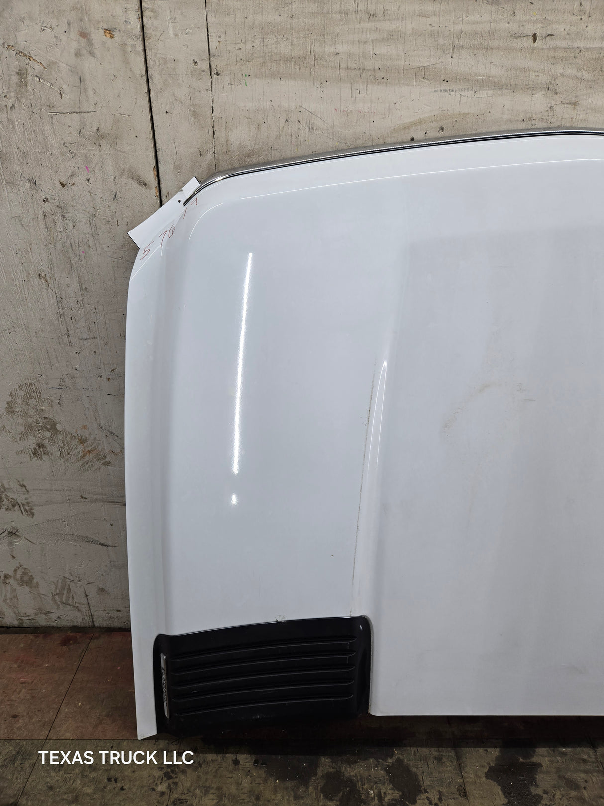 2007-2013 Chevrolet Silverado 2500 HD 3500HD Hood