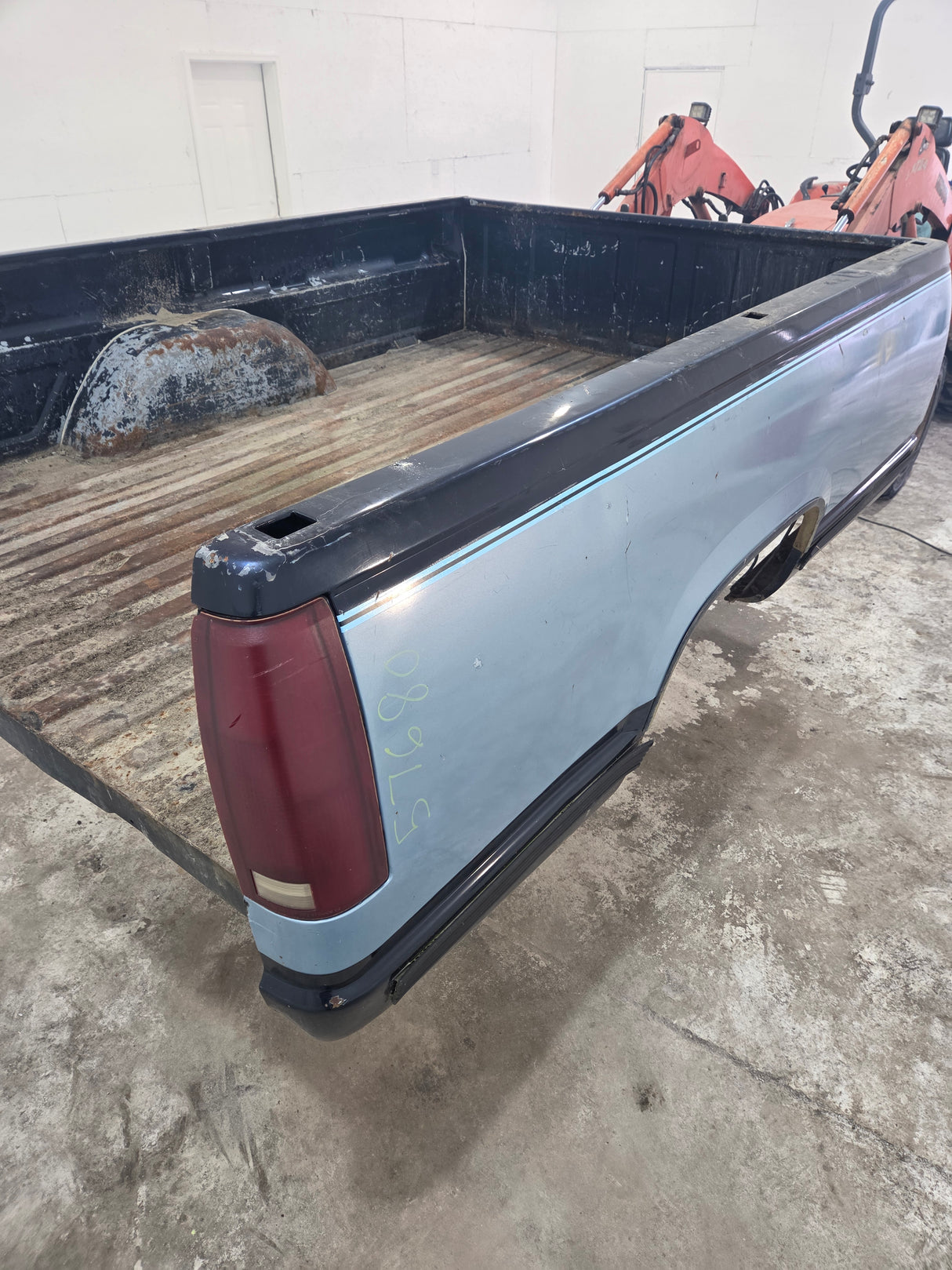 1988-1998 Chevrolet / GMC 1500 2500 3500 OBS 8' Long Truck Bed