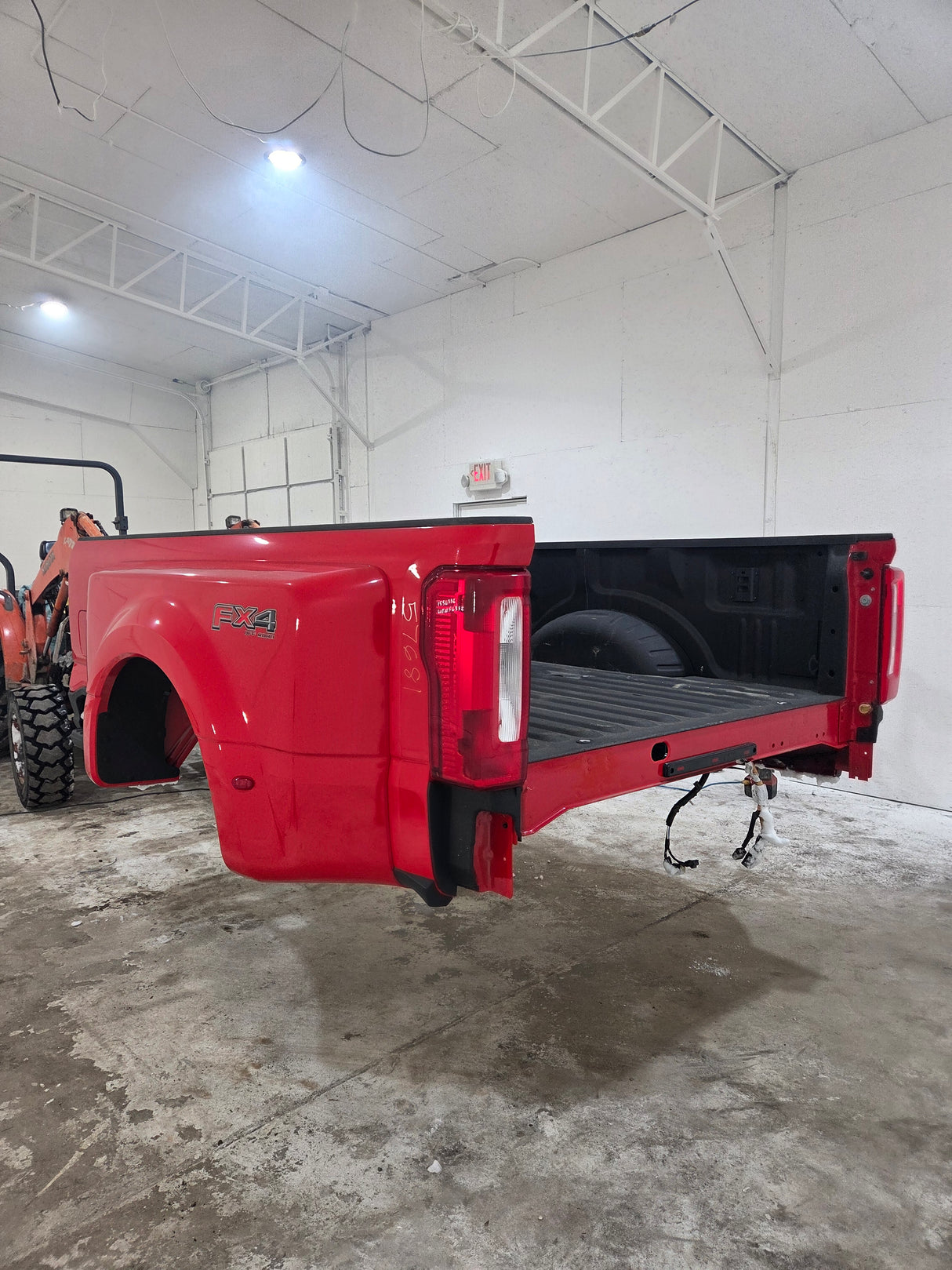 2023-2026 Ford Super Duty F350 F450 F550 8' Dually Truck Bed