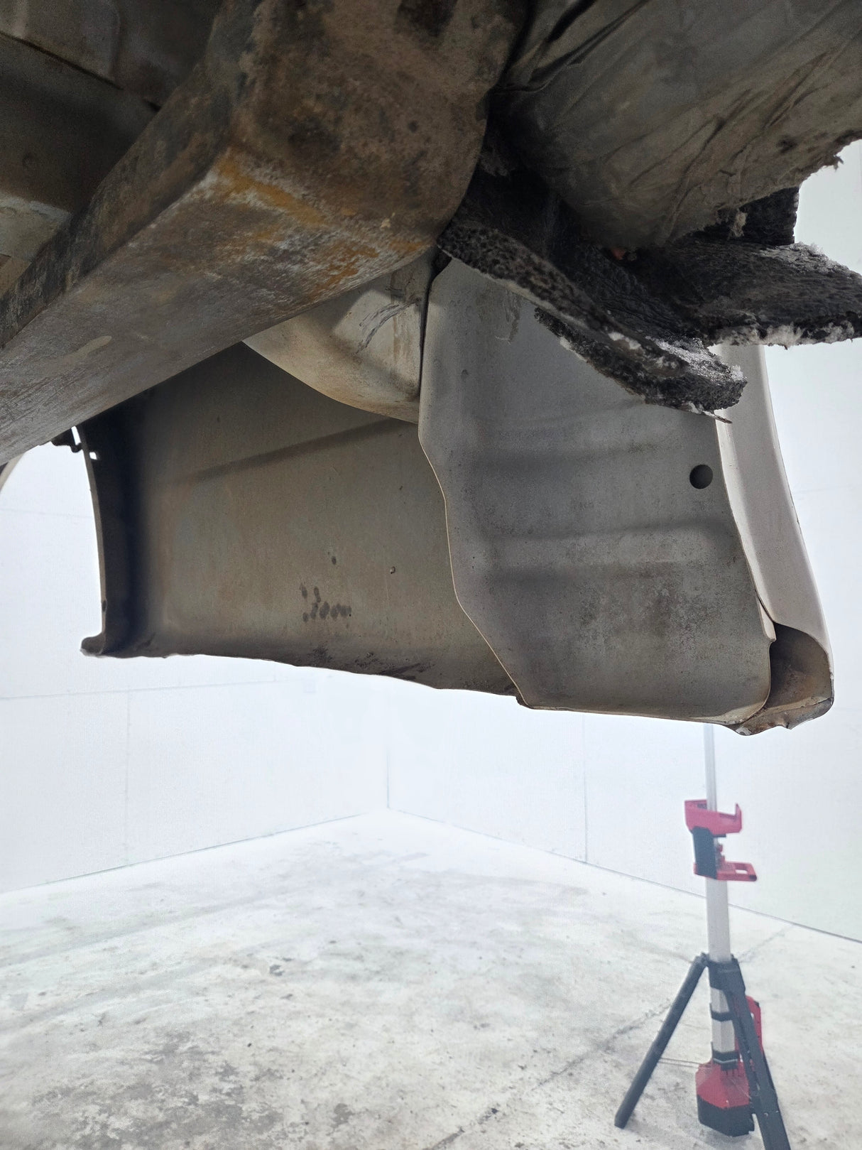 1997-2003 Ford F150 8' Long Bed - White