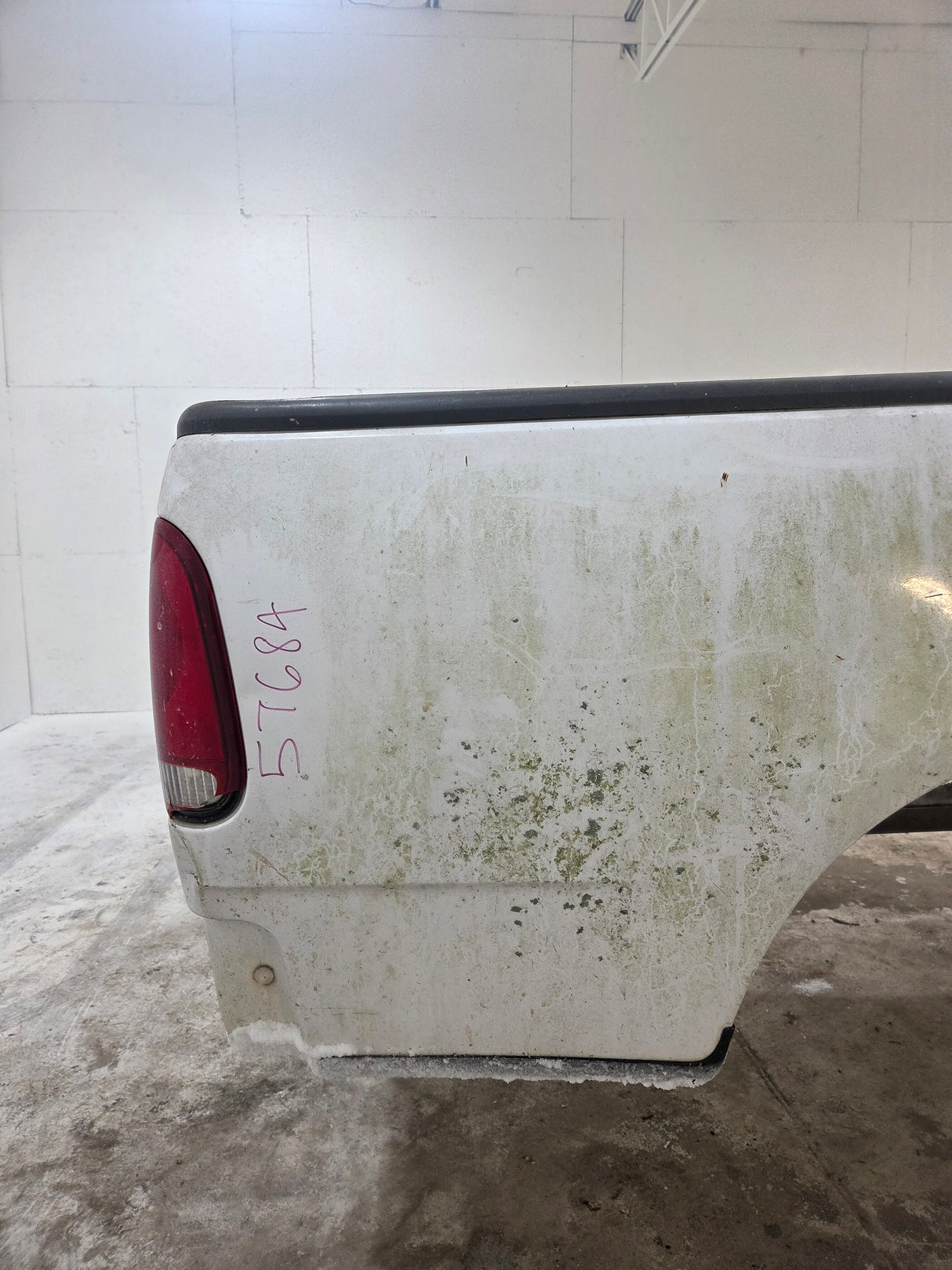 1997-2003 Ford F150 8' Long Bed - White