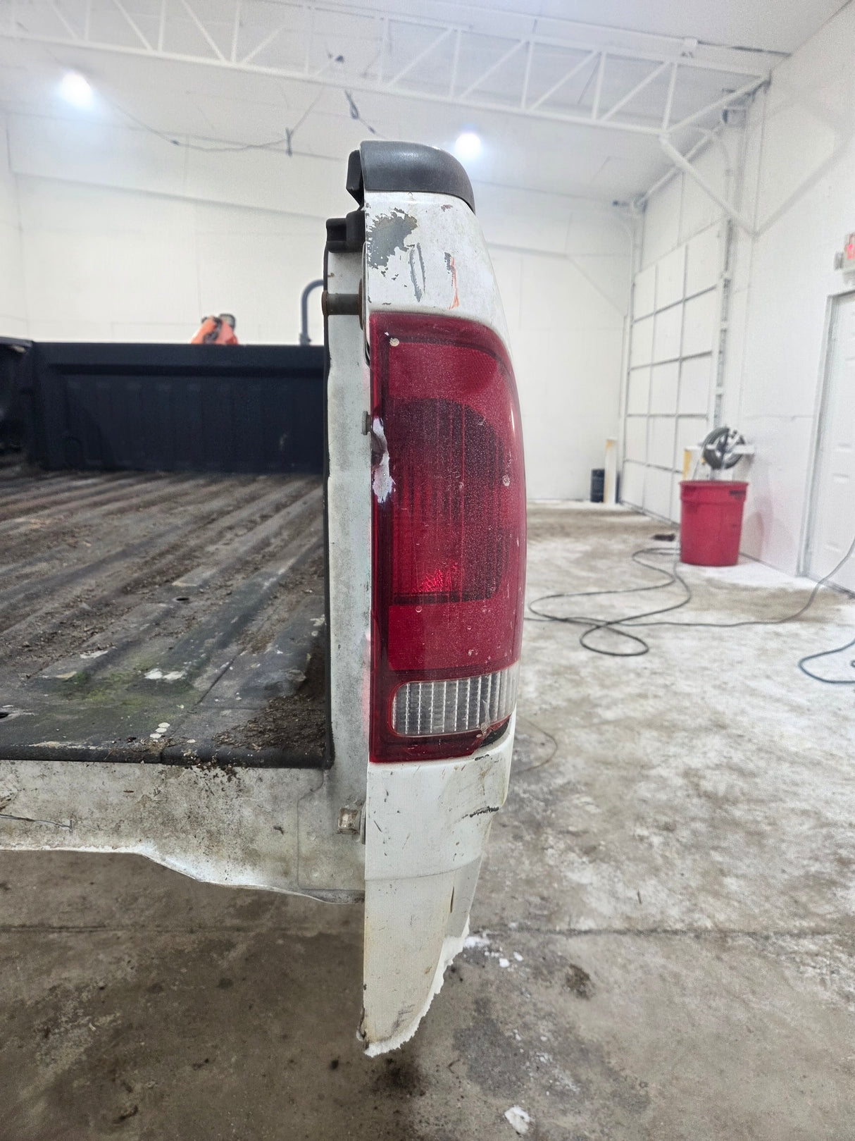 1997-2003 Ford F150 8' Long Bed - White