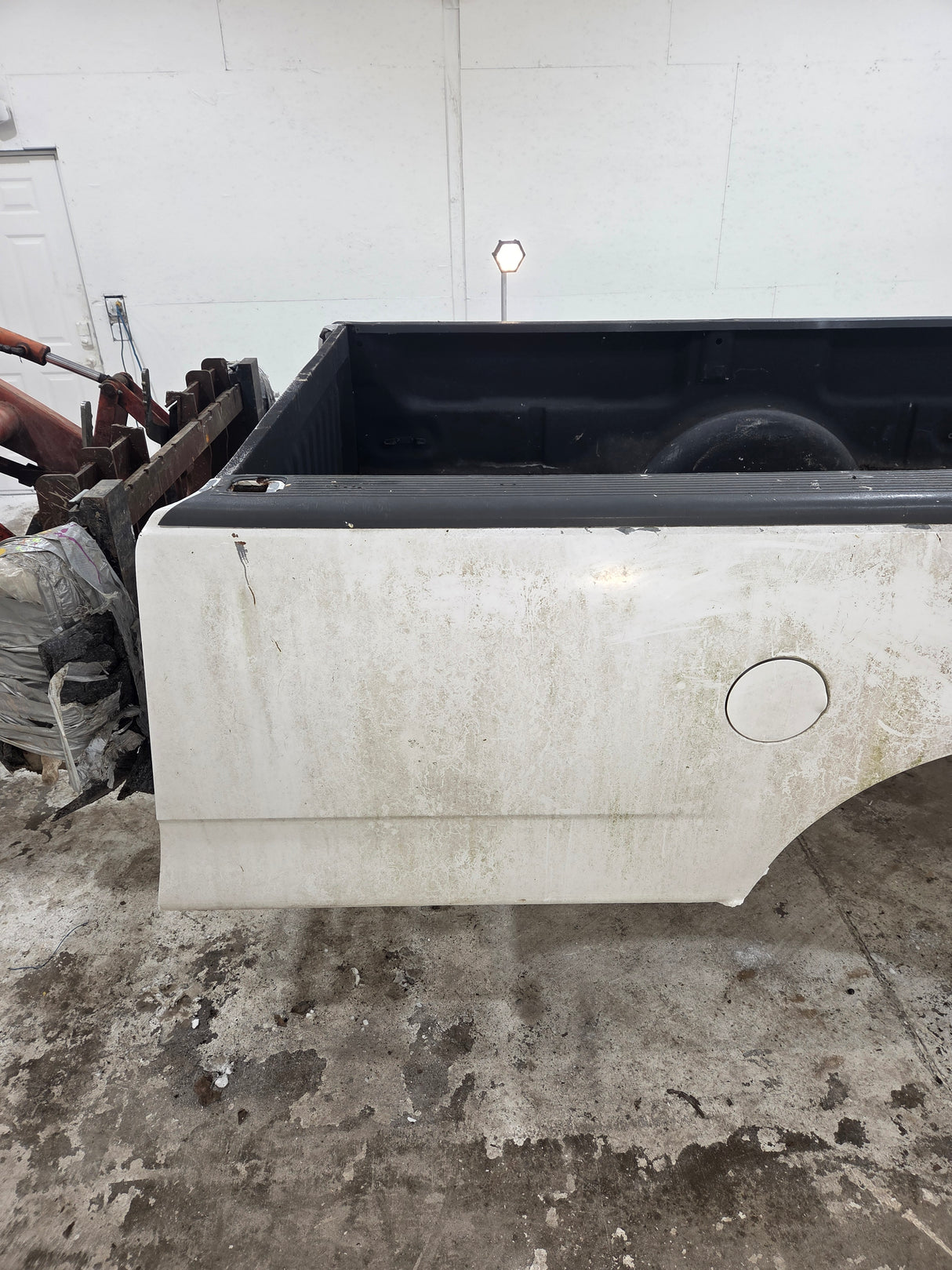 1997-2003 Ford F150 8' Long Bed - White