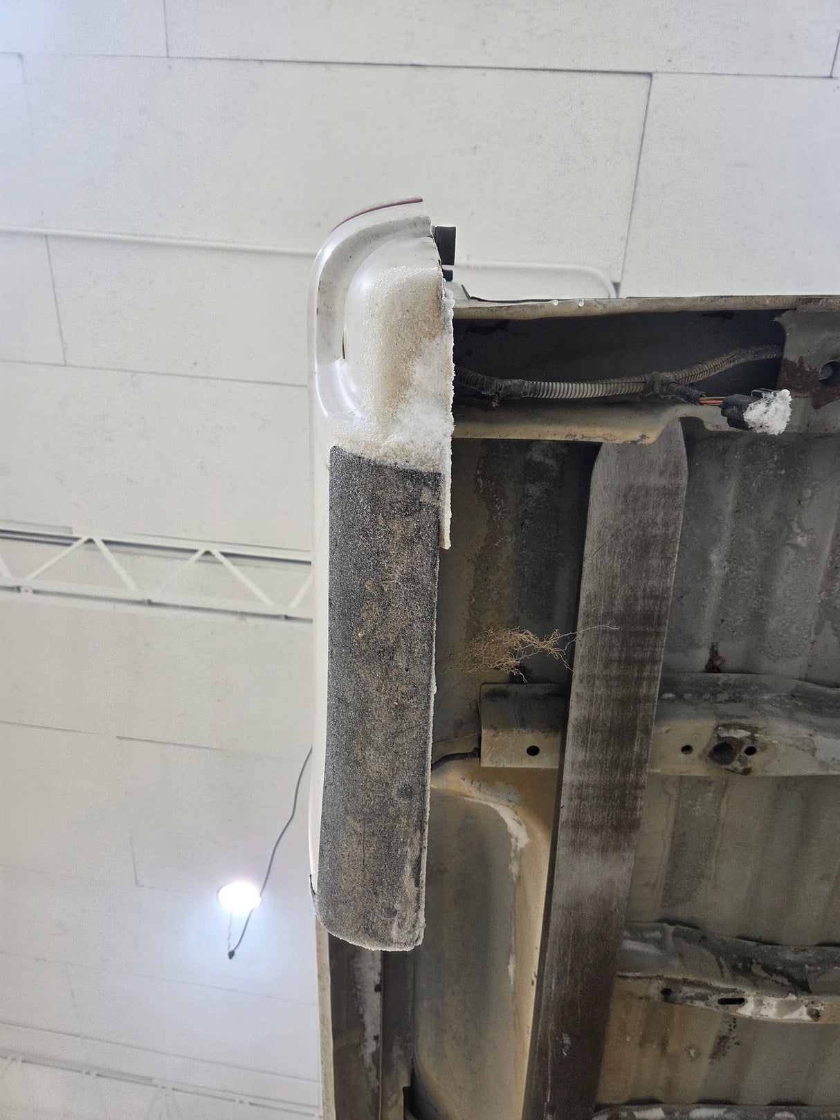 1997-2003 Ford F150 8' Long Bed - White