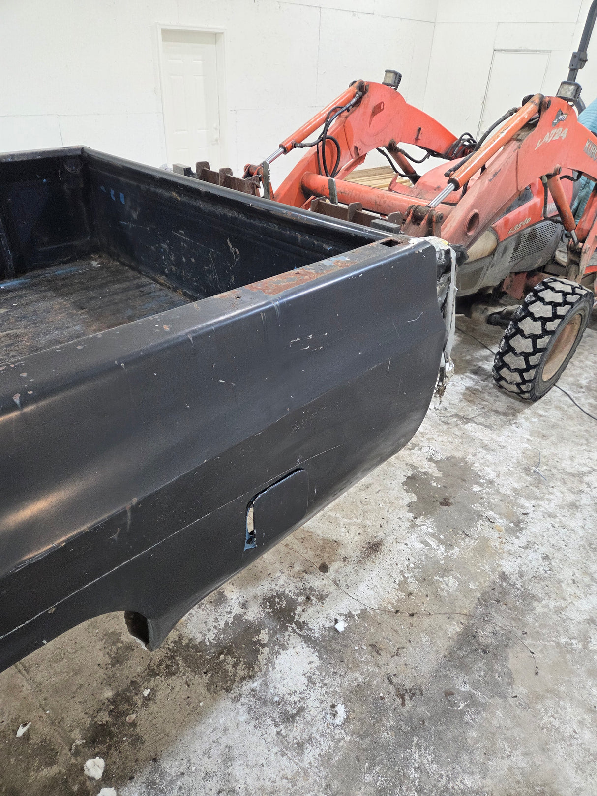 1979-1987 Chevrolet / GMC Square Body 8' Long Bed C10 C15 C20 C25 C35 K10 K15 K20 K25 K35