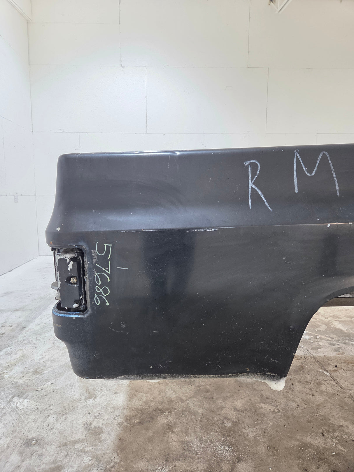 1979-1987 Chevrolet / GMC Square Body 8' Long Bed C10 C15 C20 C25 C35 K10 K15 K20 K25 K35