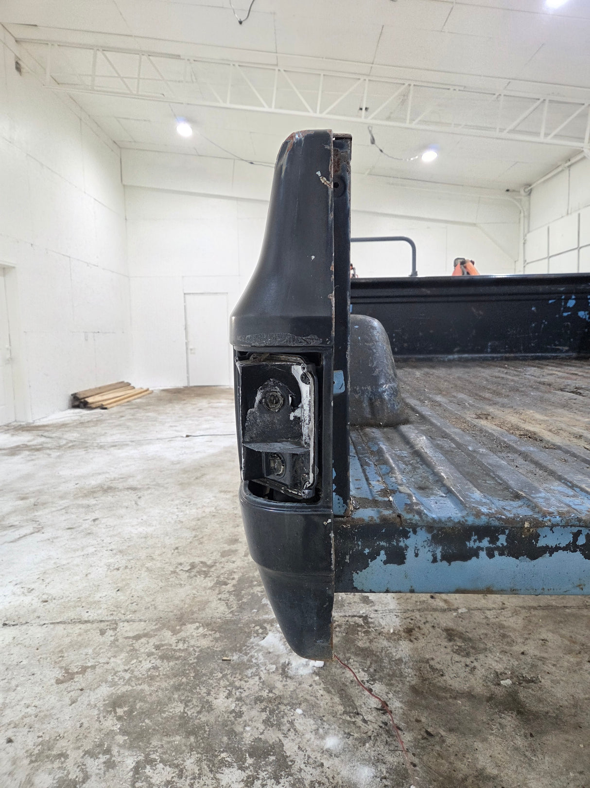 1979-1987 Chevrolet / GMC Square Body 8' Long Bed C10 C15 C20 C25 C35 K10 K15 K20 K25 K35