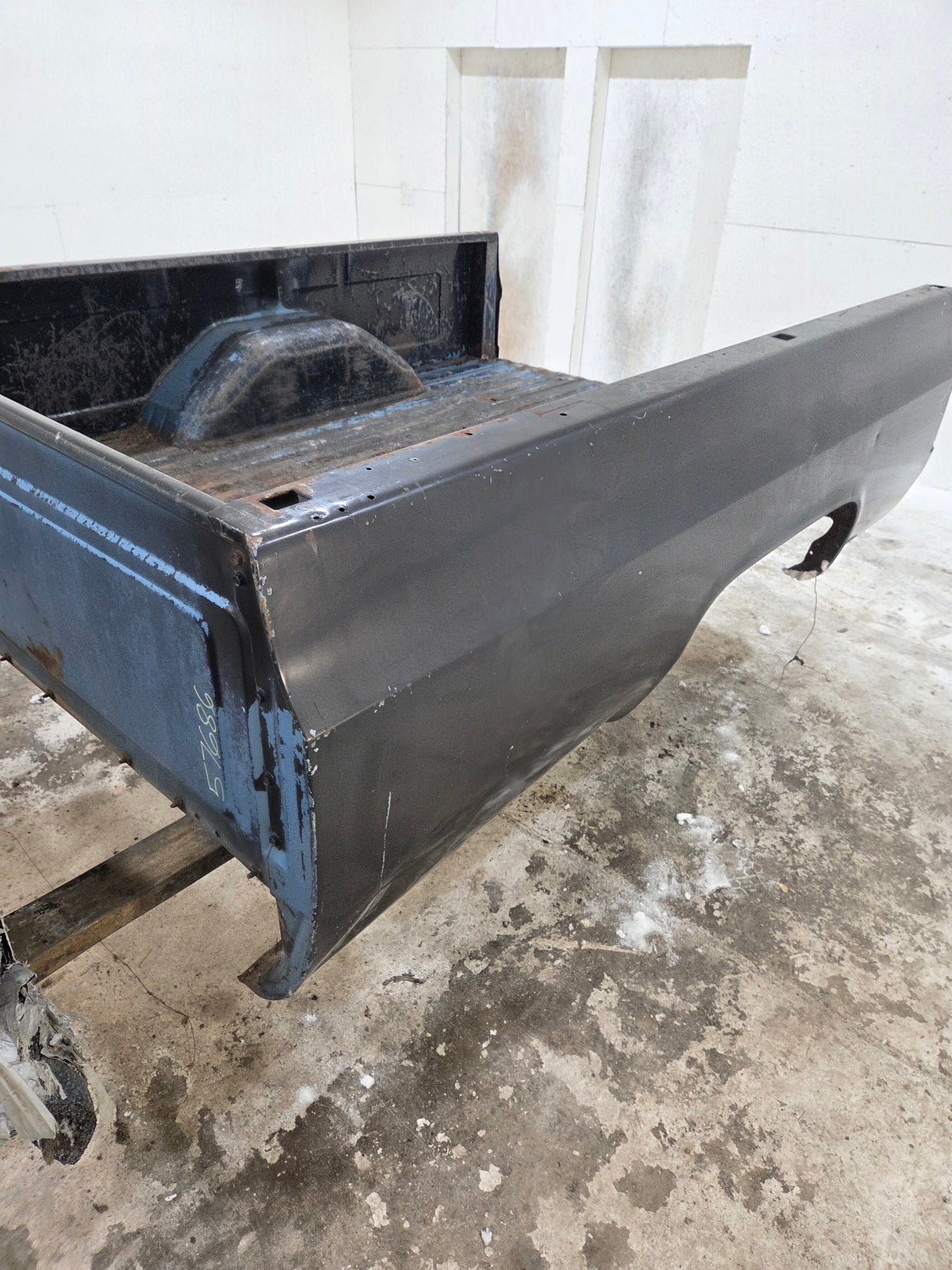 1979-1987 Chevrolet / GMC Square Body 8' Long Bed C10 C15 C20 C25 C35 K10 K15 K20 K25 K35