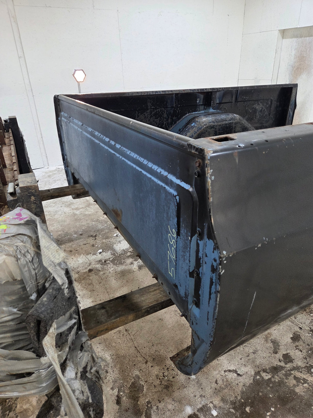 1979-1987 Chevrolet / GMC Square Body 8' Long Bed C10 C15 C20 C25 C35 K10 K15 K20 K25 K35