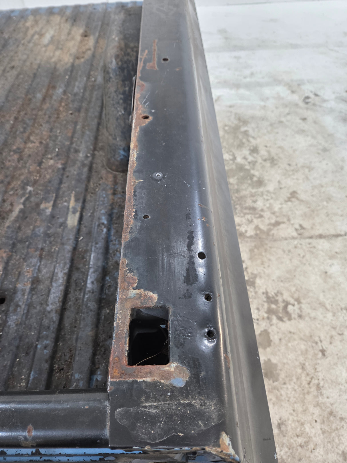 1979-1987 Chevrolet / GMC Square Body 8' Long Bed C10 C15 C20 C25 C35 K10 K15 K20 K25 K35