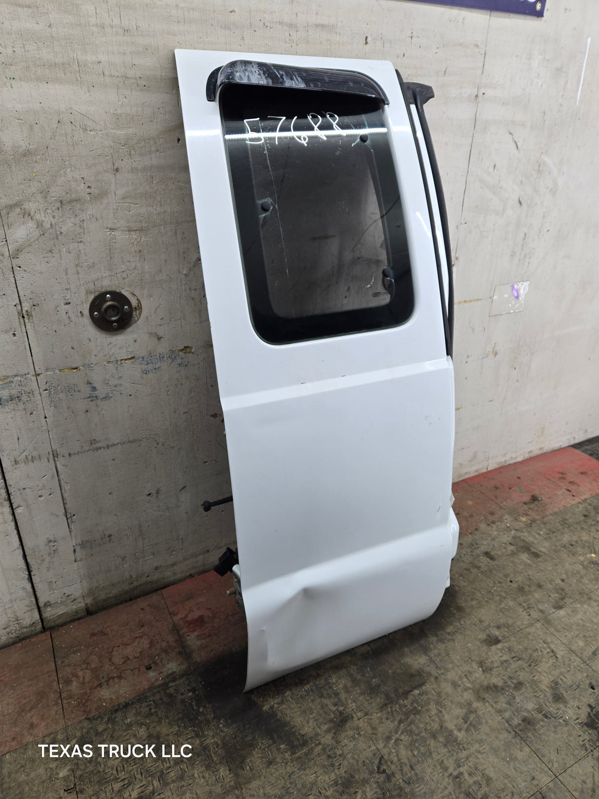 2008-2016 Ford Super Duty F250 F350 F450 F550 RH Extended Cab Passenger Side Rear Door