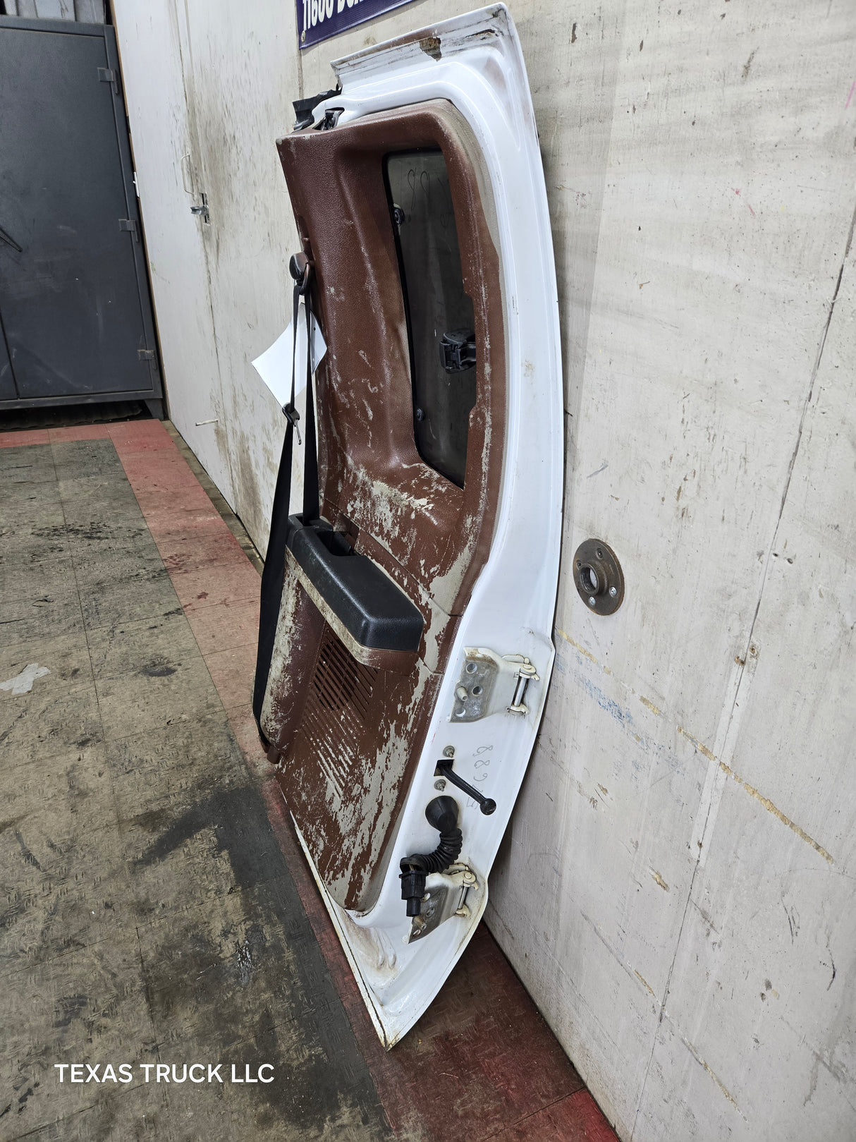 2008-2016 Ford Super Duty F250 F350 F450 F550 RH Extended Cab Passenger Side Rear Door