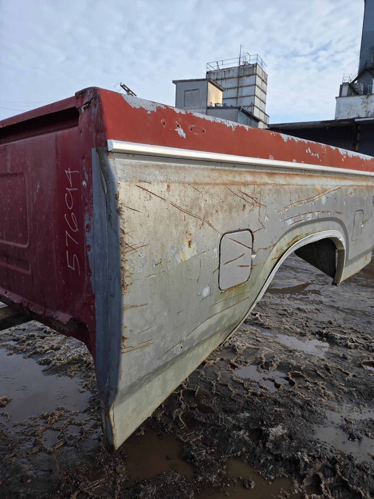1980-1986 Ford F100 F150 F250 F350 6' 9" Short Bed