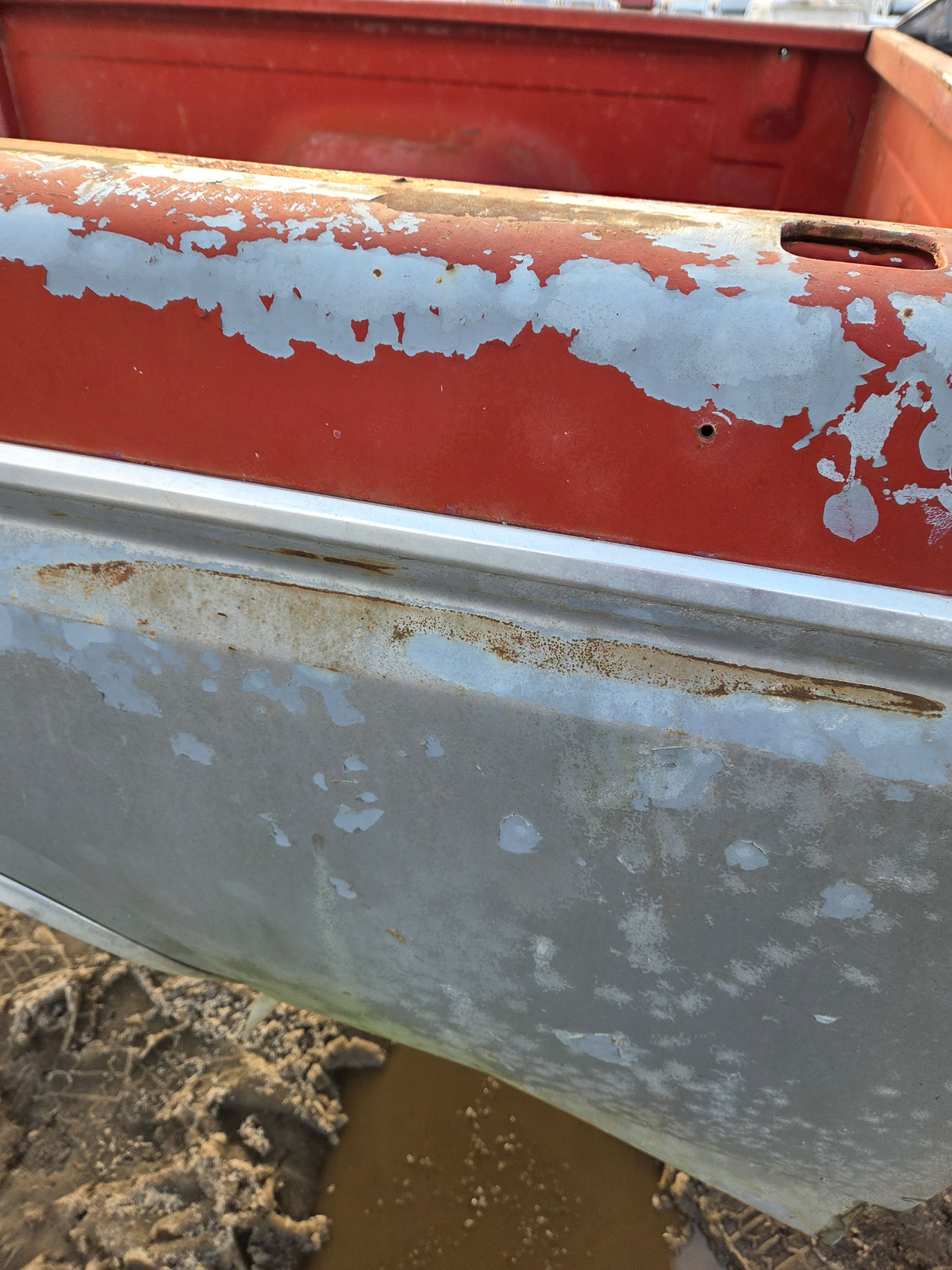 1980-1986 Ford F100 F150 F250 F350 6' 9" Short Bed