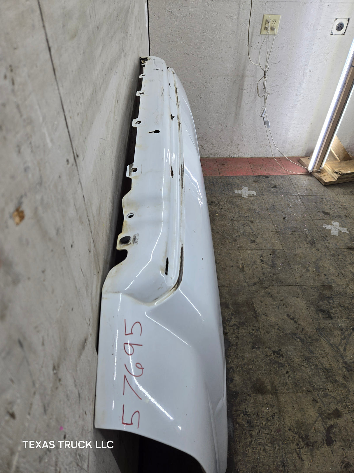 2008-2010 Ford Super Duty F250 F350 F450 F550 Hood