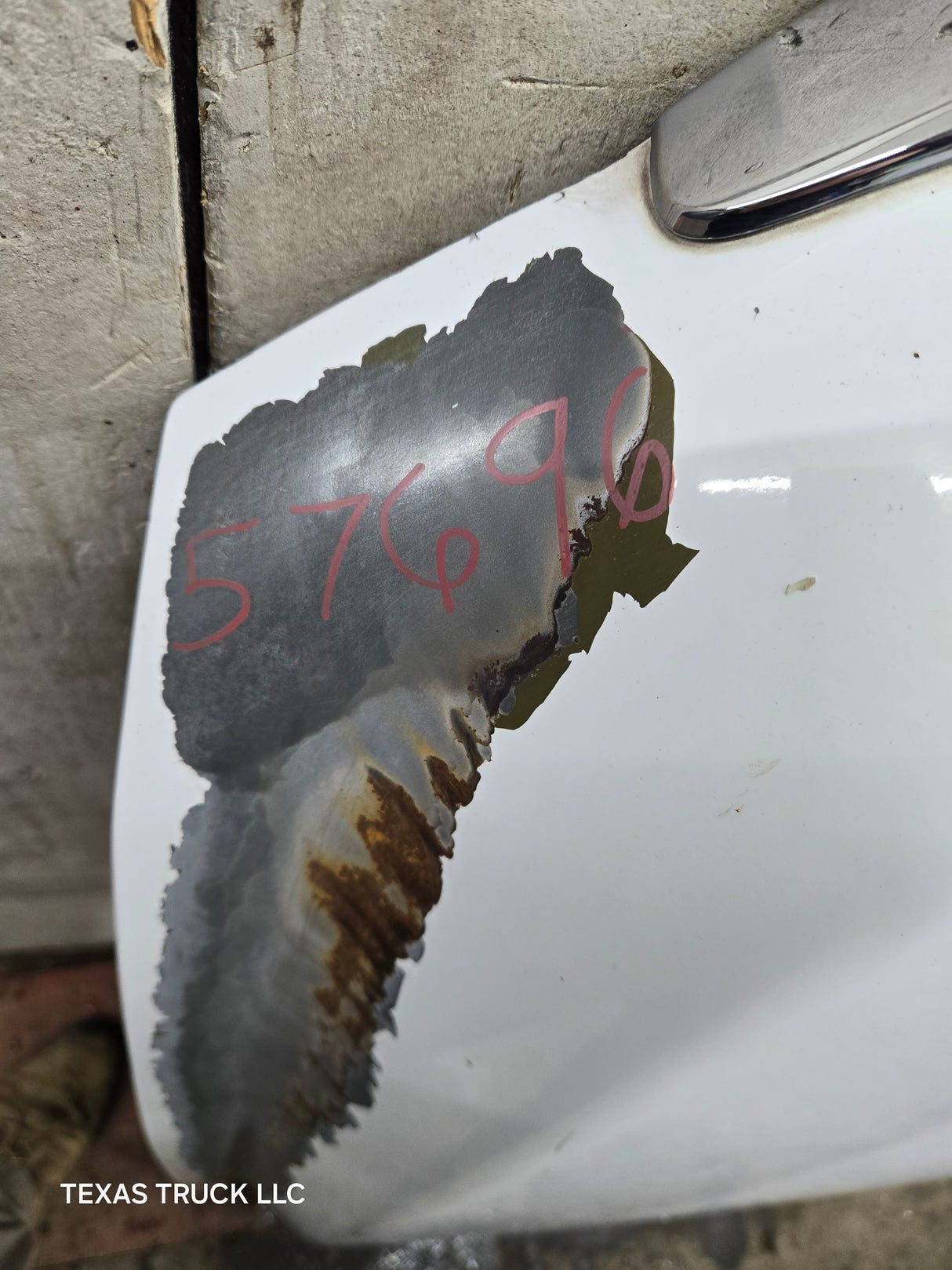 2011-2014Chevrolet Silverado 2500 HD 3500HD Hood