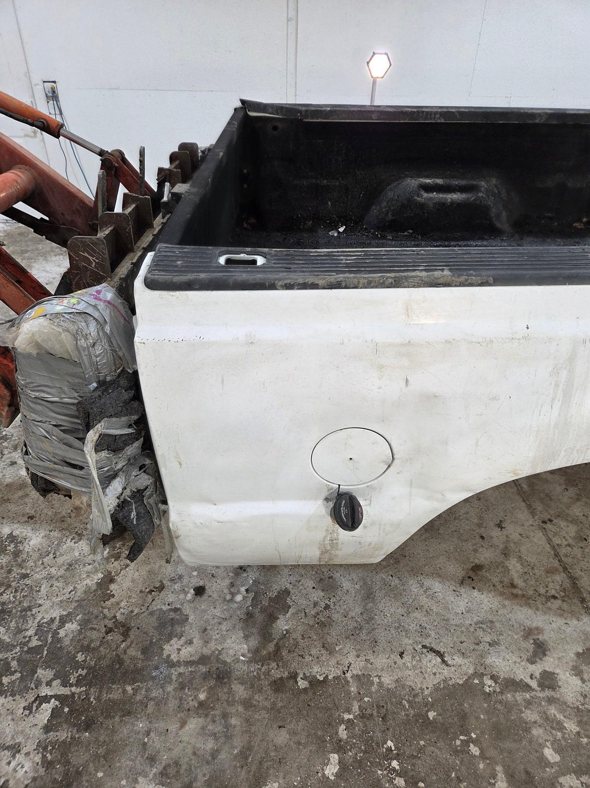 1999-2010 Ford Super Duty F250 F350 6' 9" Short Truck Bed