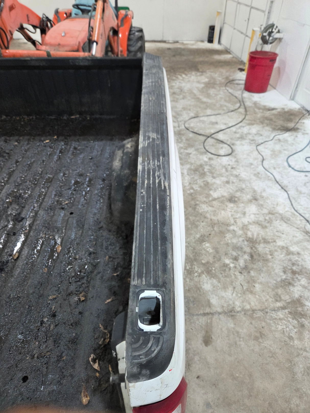 1999-2010 Ford Super Duty F250 F350 6' 9" Short Truck Bed