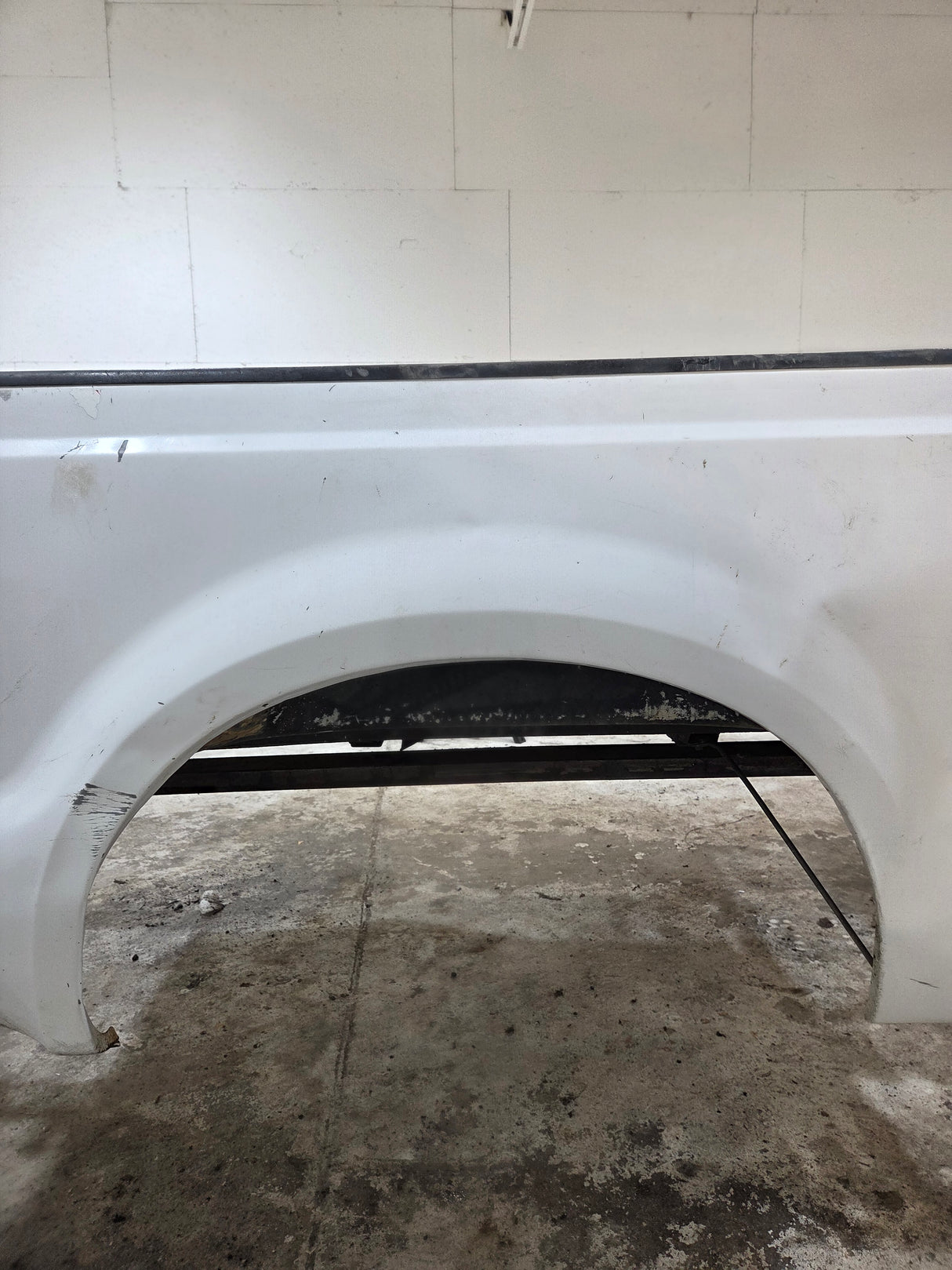 1999-2010 Ford Super Duty F250 F350 6' 9" Short Truck Bed