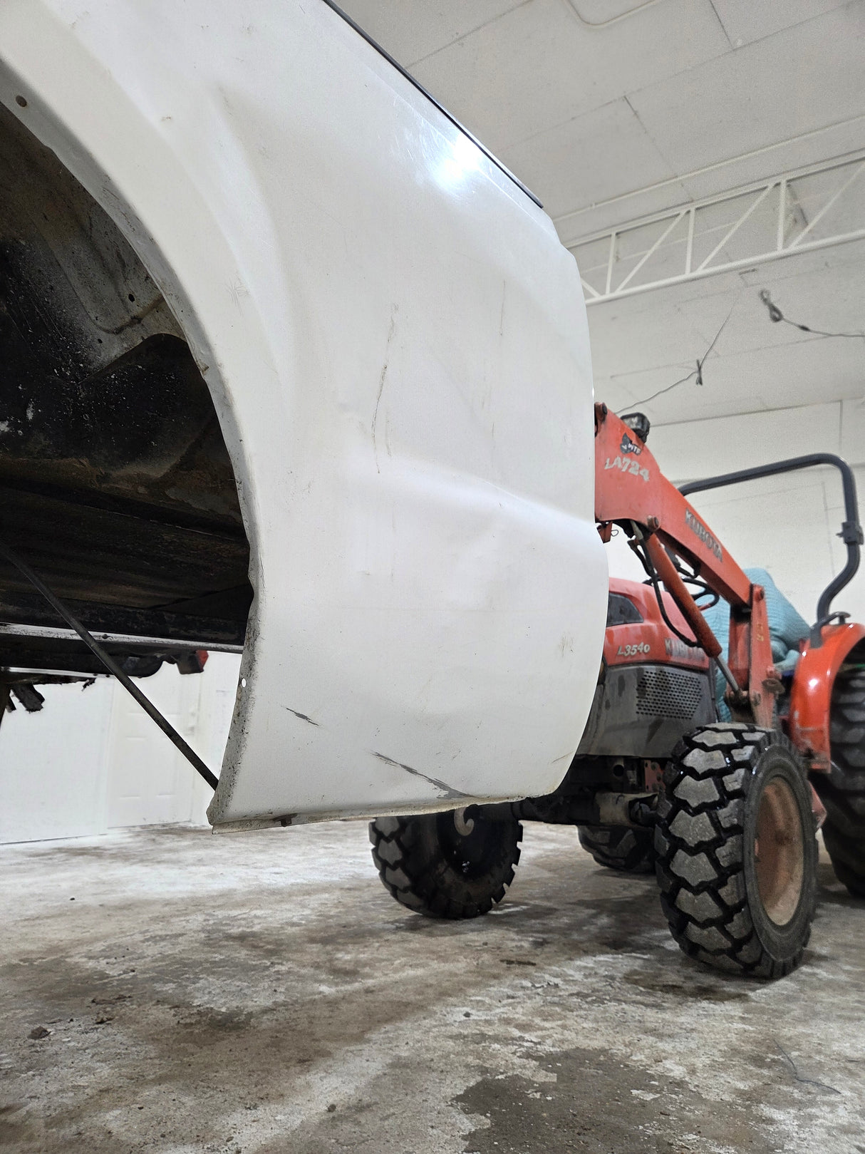 1999-2010 Ford Super Duty F250 F350 6' 9" Short Truck Bed