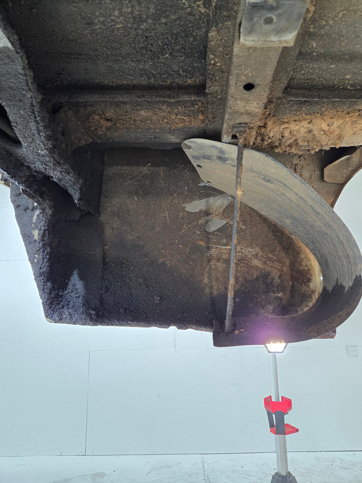 1999-2010 Ford Super Duty F250 F350 6' 9" Short Truck Bed