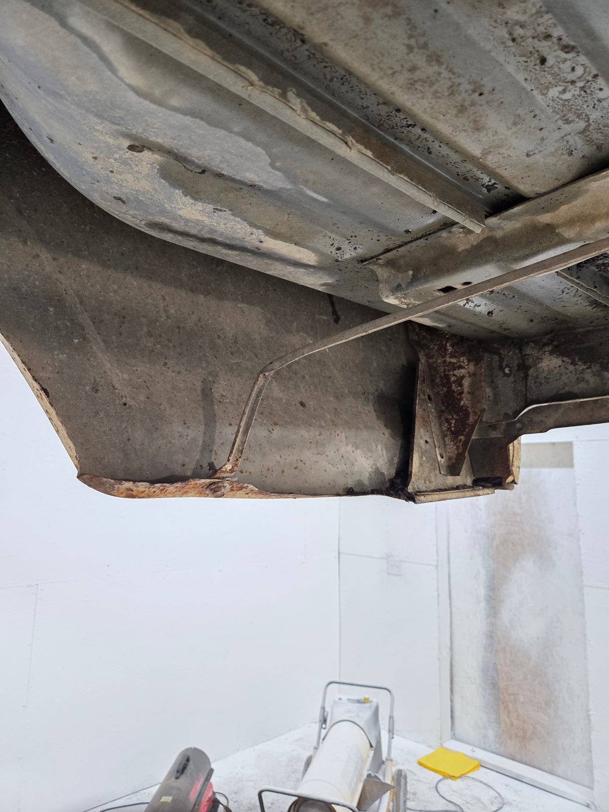 1987-1997 Ford F150 F250 F350 OBS 6' 9" Short Truck Bed