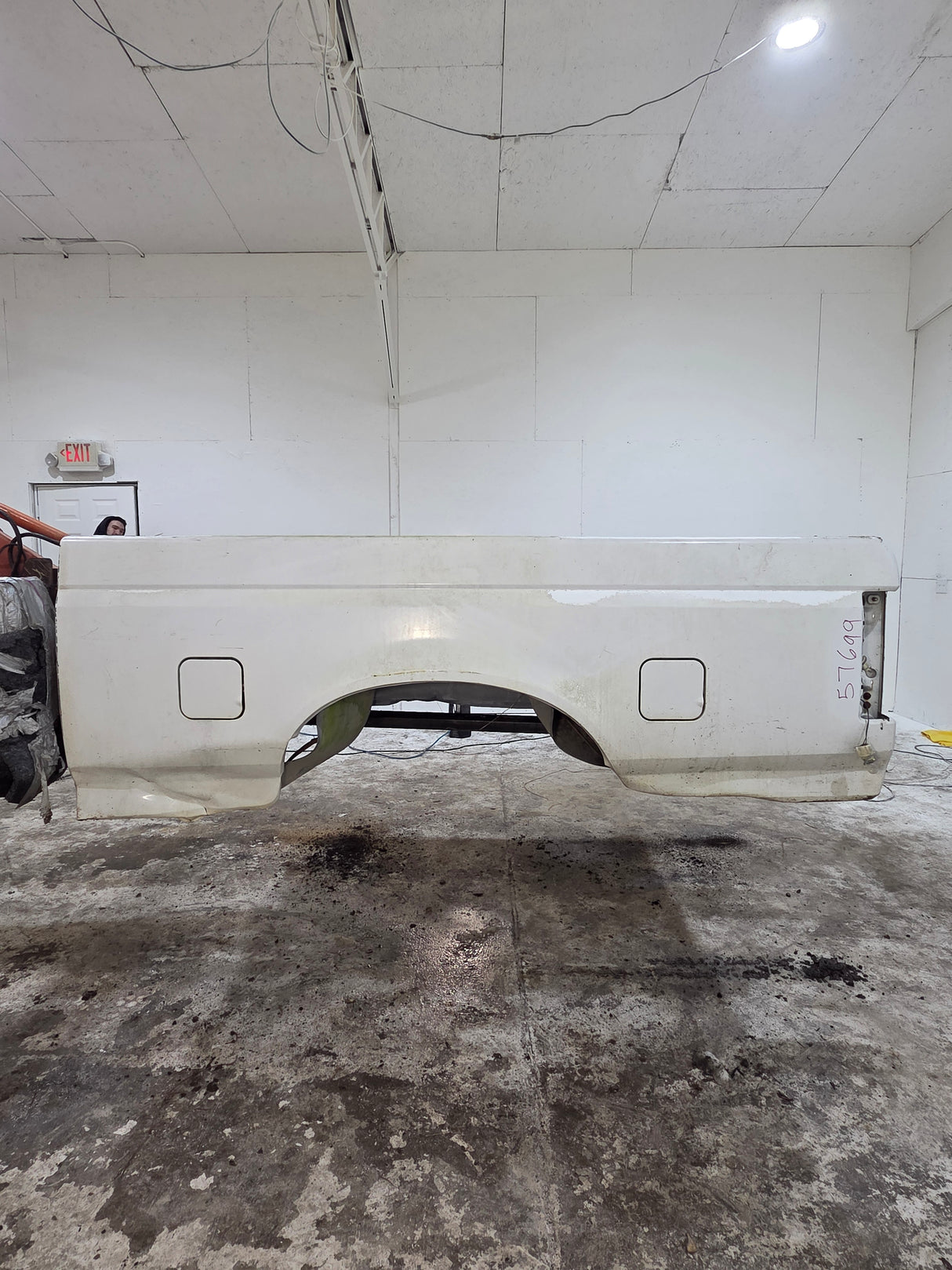 1987-1997 Ford F150 F250 F350 OBS 6' 9" Short Truck Bed