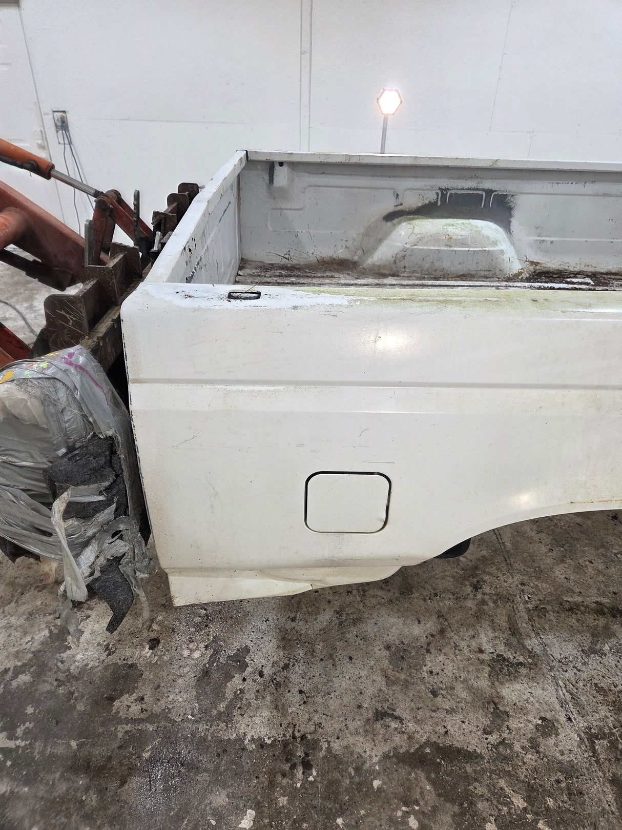 1987-1997 Ford F150 F250 F350 OBS 6' 9" Short Truck Bed