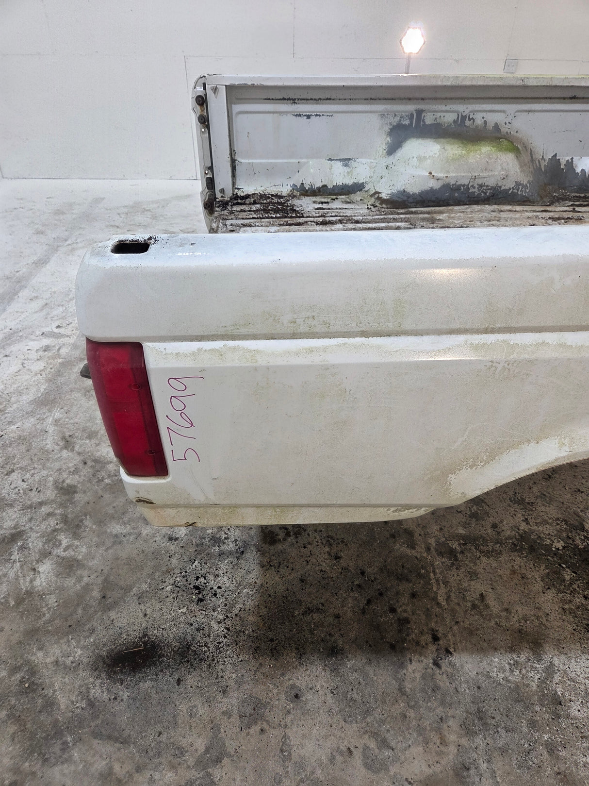 1987-1997 Ford F150 F250 F350 OBS 6' 9" Short Truck Bed