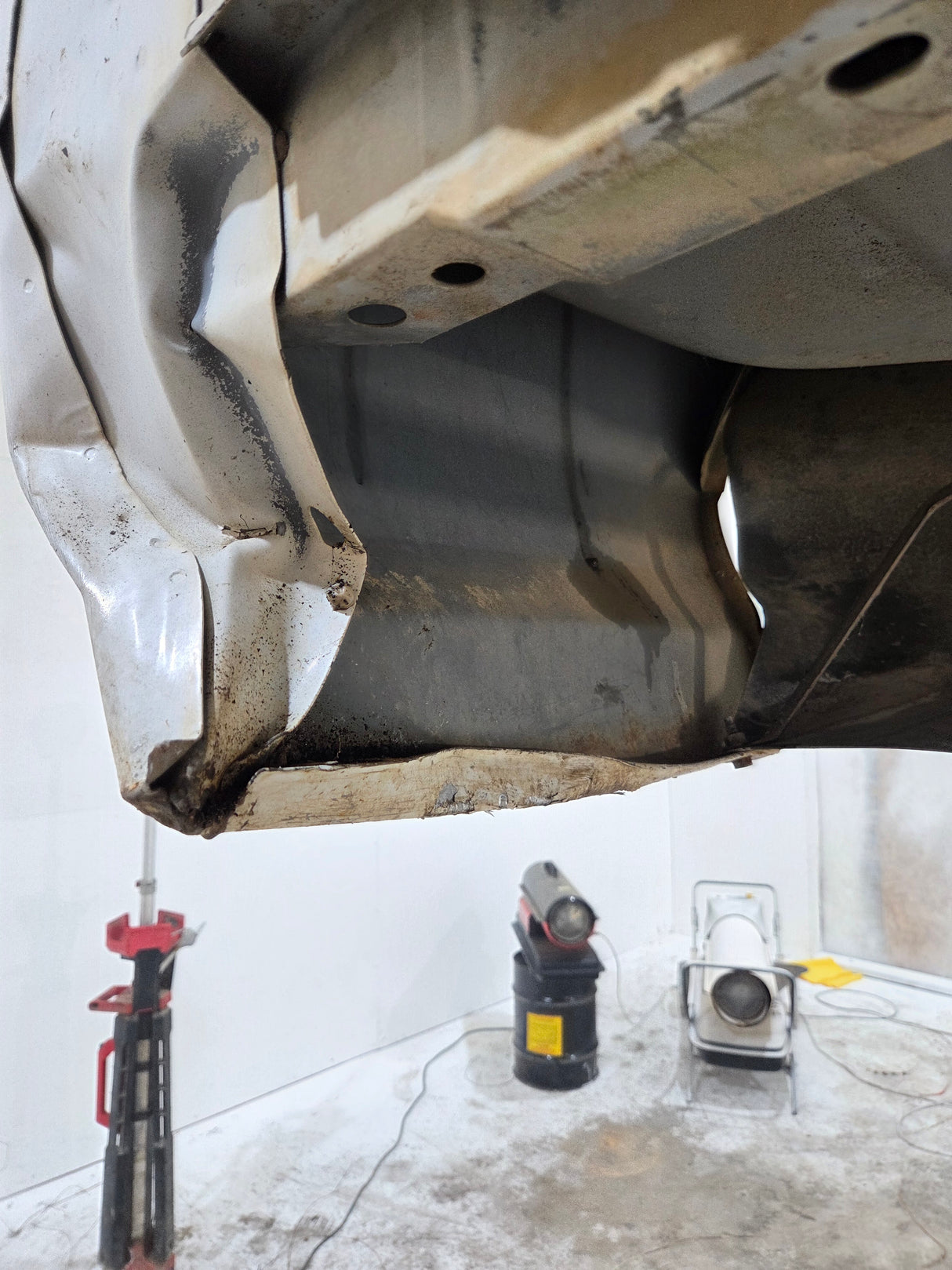 1987-1997 Ford F150 F250 F350 OBS 6' 9" Short Truck Bed