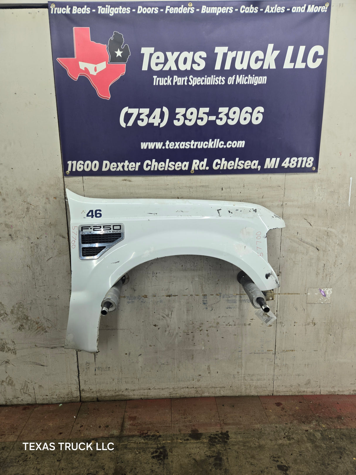 2008-2010 Ford Super Duty F250 F350 RH Passenger Side Fender - Oxford White