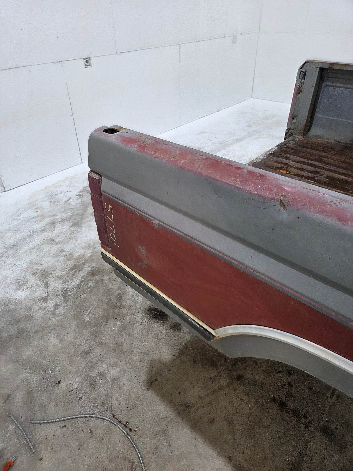 1980-1986 Ford F100 F150 F250 F350 6' 9" Short Bed