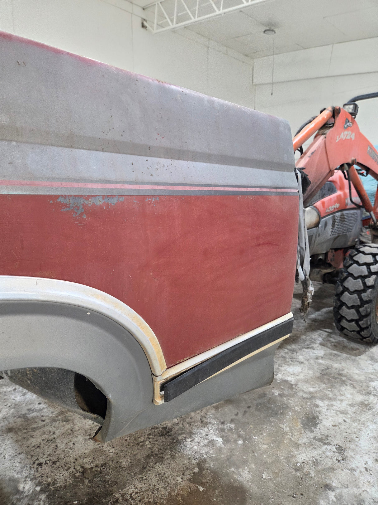 1980-1986 Ford F100 F150 F250 F350 6' 9" Short Bed