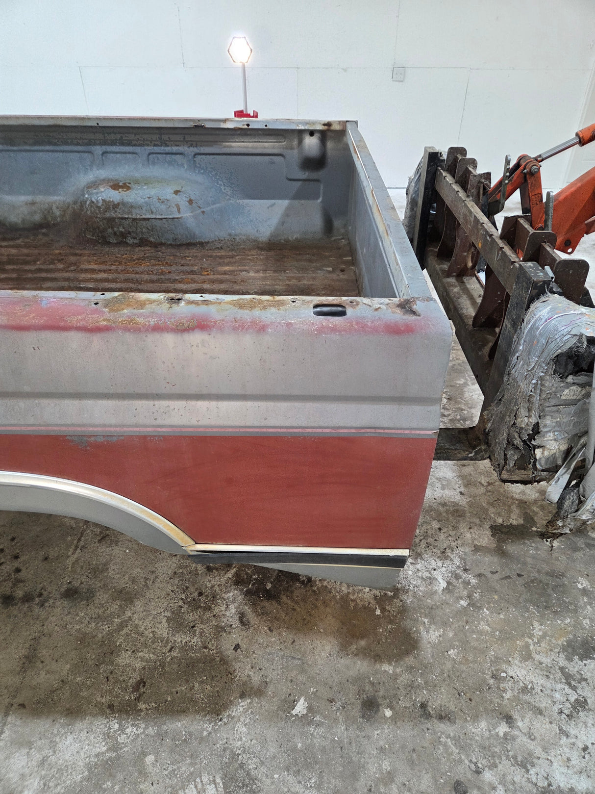 1980-1986 Ford F100 F150 F250 F350 6' 9" Short Bed