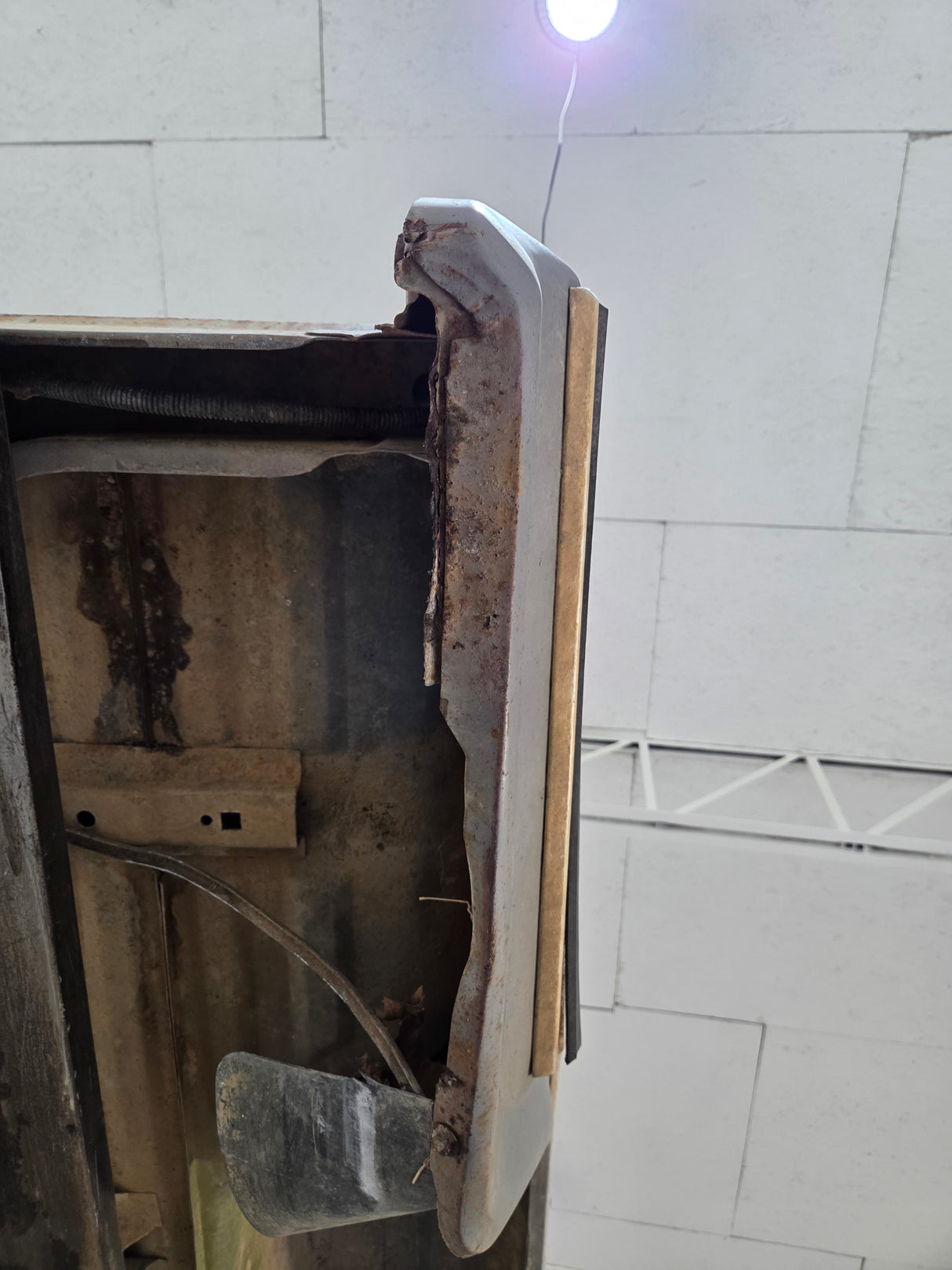 1980-1986 Ford F100 F150 F250 F350 6' 9" Short Bed