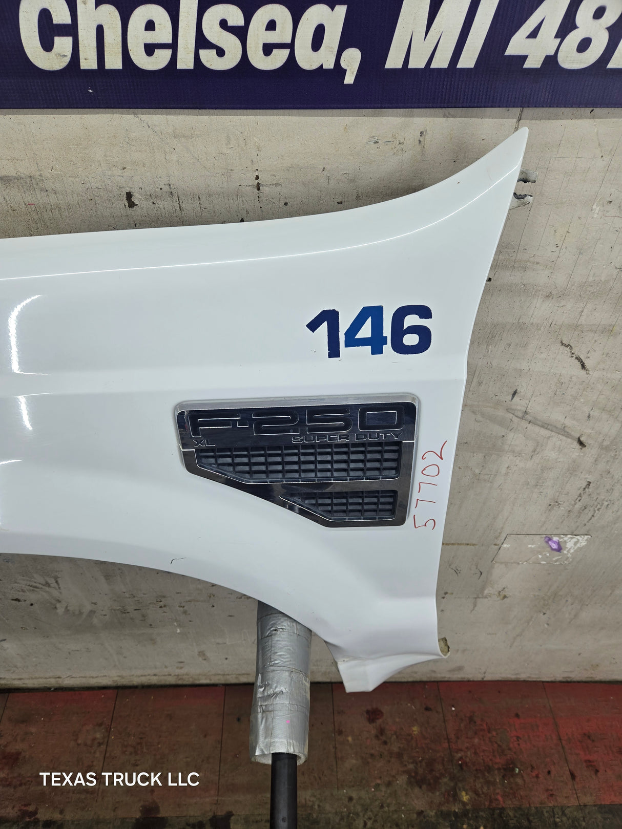 2008-2010 Ford Super Duty F250 F350 LH Driver Side Fender - Oxford White