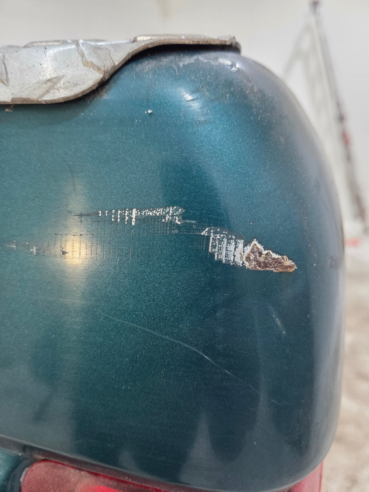 1987-1997 Ford F150 F250 F350 OBS 6' 9" Short Truck Bed