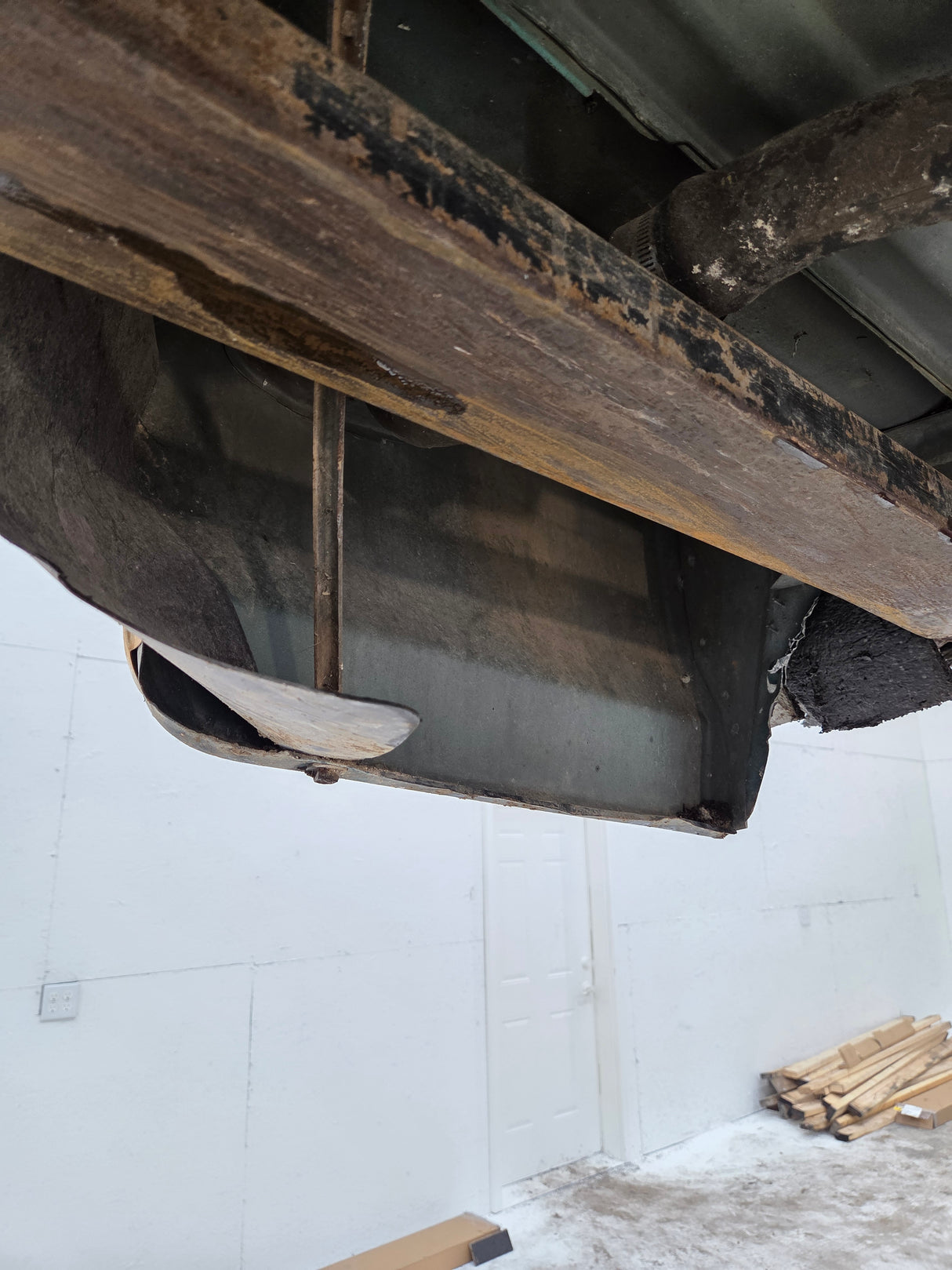 1987-1997 Ford F150 F250 F350 OBS 6' 9" Short Truck Bed