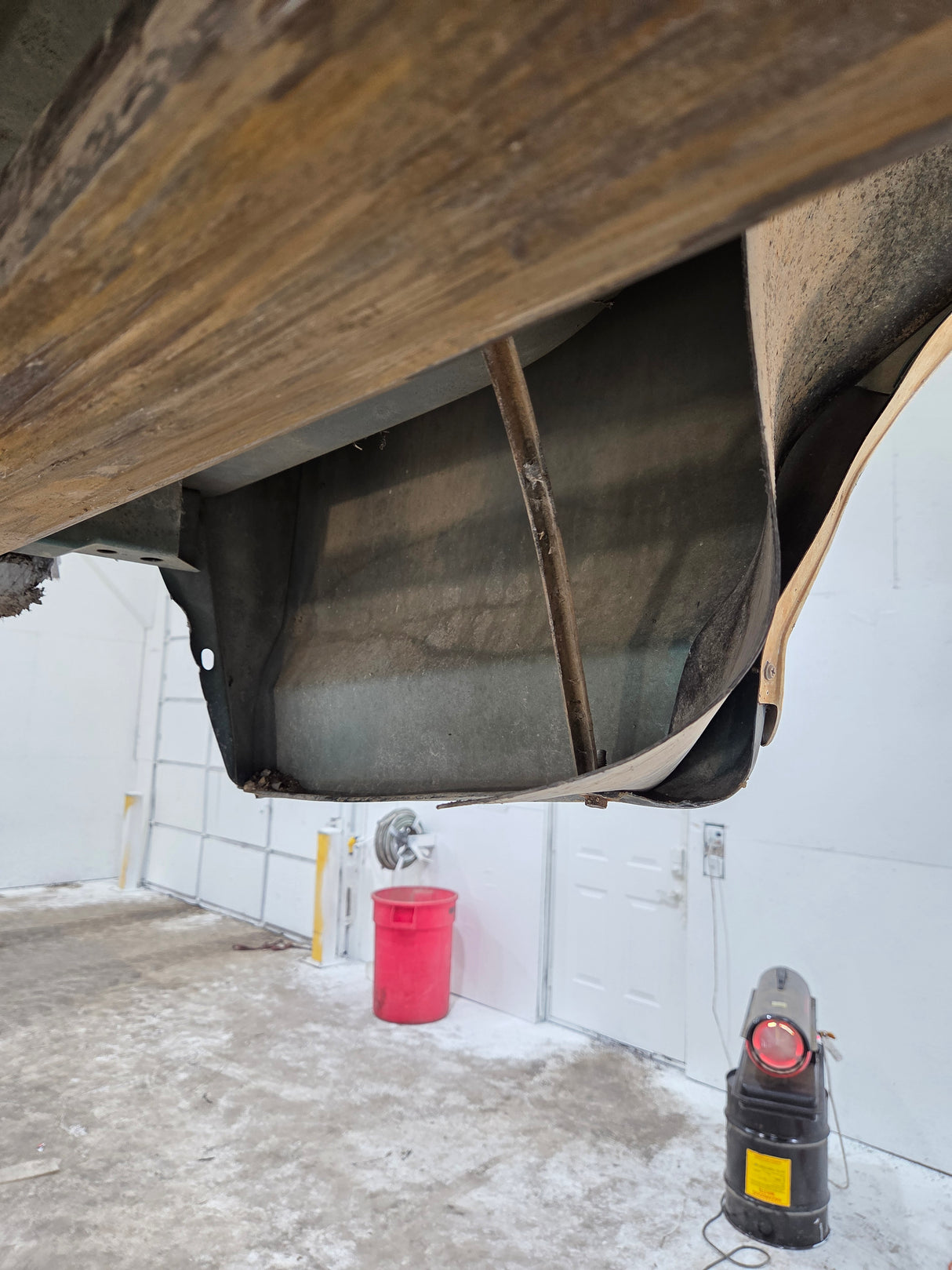 1987-1997 Ford F150 F250 F350 OBS 6' 9" Short Truck Bed