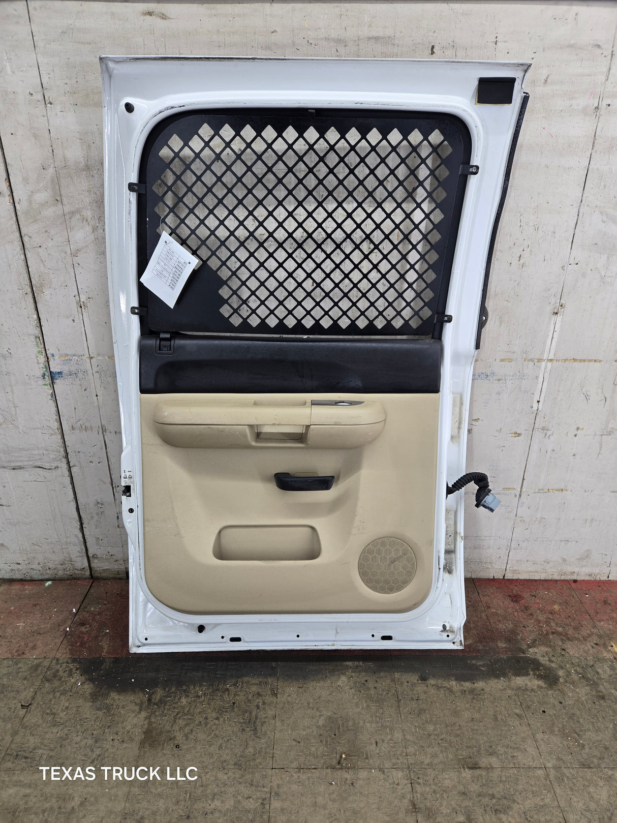 2007-2013 Chevrolet Silverado / GMC Sierra 1500 2500 3500 HD Crew Cab LH Driver Side Rear Door