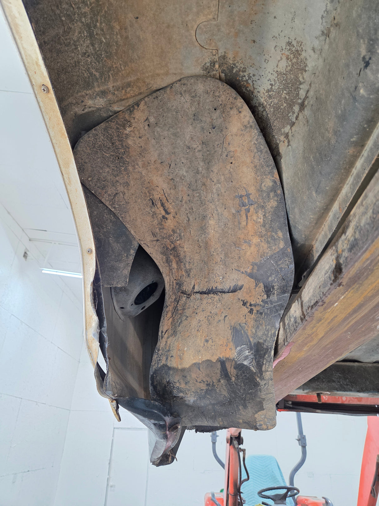 1987-1997 Ford F150 F250 F350 OBS 6' 9" Short Truck Bed