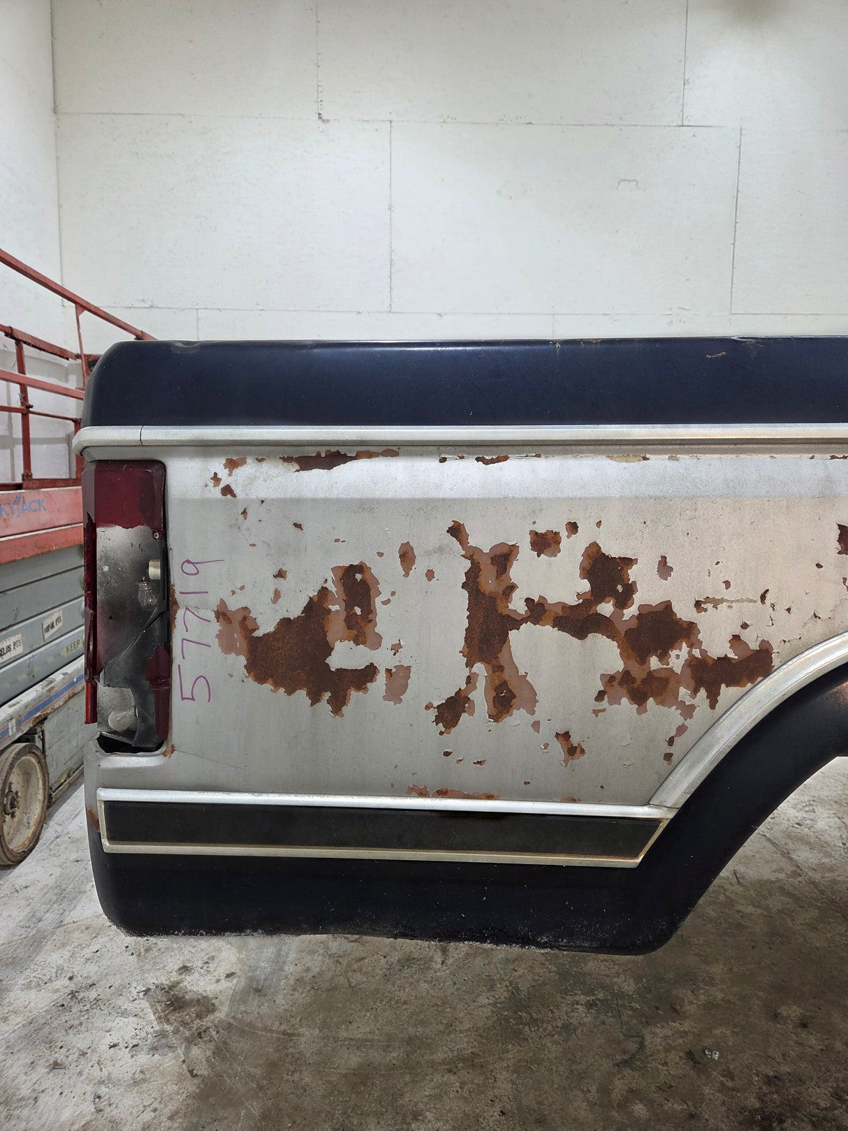 1980-1986 Ford F100 F150 F250 F350 8' Long Bed