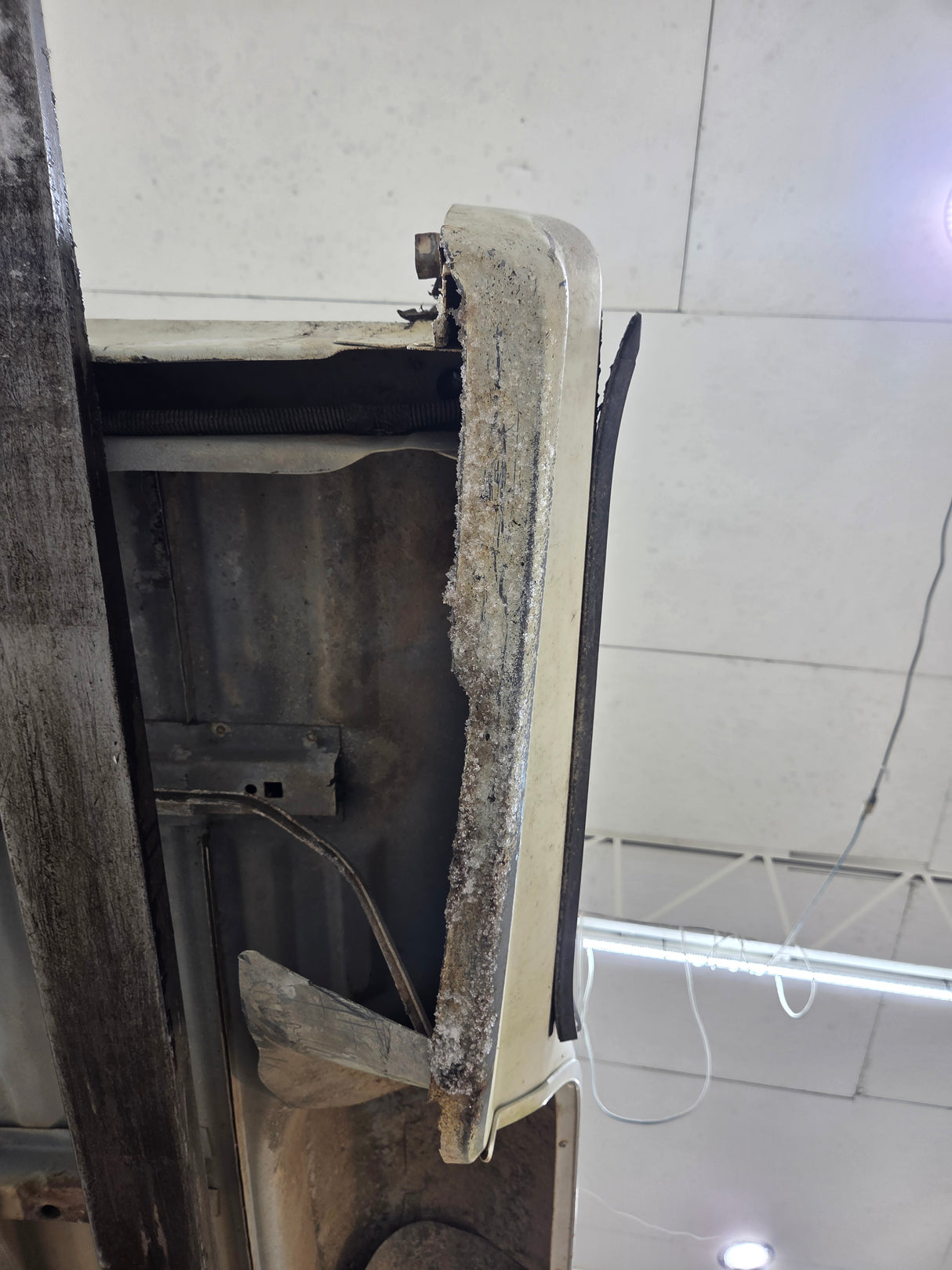 1987-1997 Ford F150 F250 F350 OBS 6' 9" Short Truck Bed