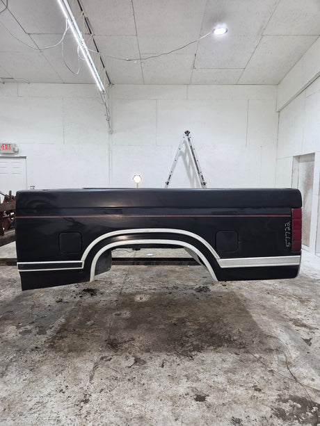 1980-1986 Ford F100 F150 F250 F350 6' 9" Short Bed
